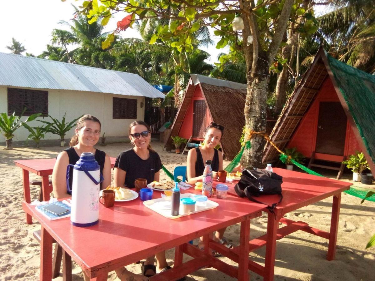 ホテル Shalom Camp エルニド エクステリア 写真