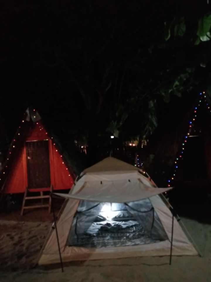 ホテル Shalom Camp エルニド エクステリア 写真